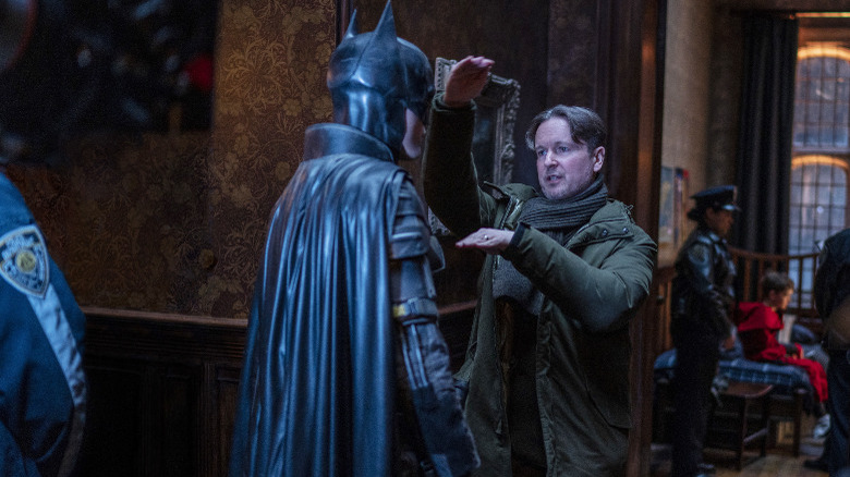 Robert Pattinson and Matt Reeves on the Batman set