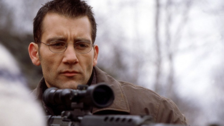 Clive Owen in The Bourne Identity