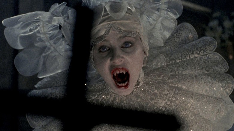 bram stoker's dracula lucy vampire