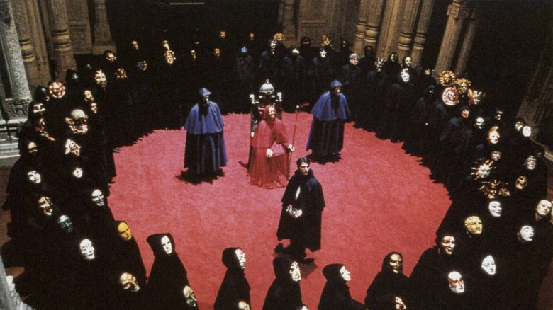 Eyes Wide Shut secret ceremony