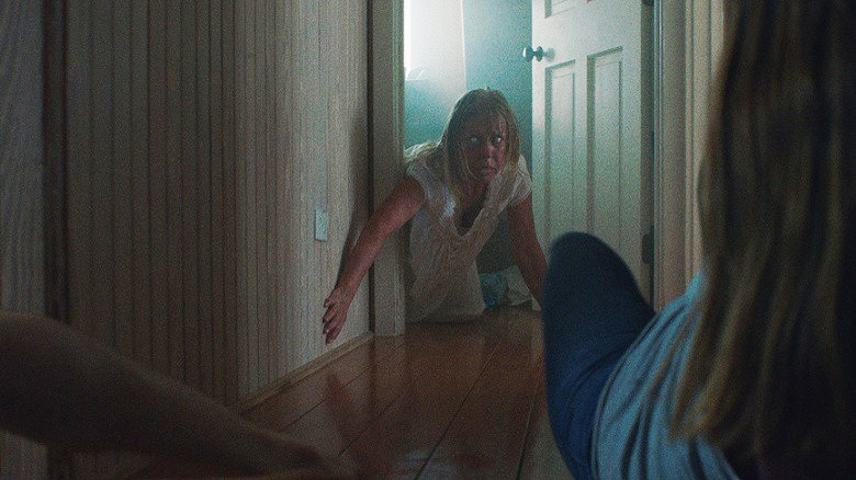 Maryann Nagel, Liana Liberato, and Noah Le Gros in The Beach House