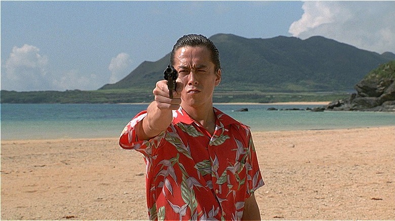 Ken aiming his gun in Sonatine