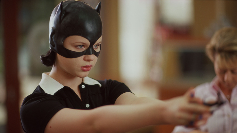 Thora Birch pointing gun Ghost World