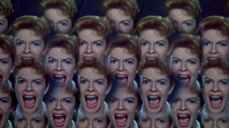 Fly vision screaming woman