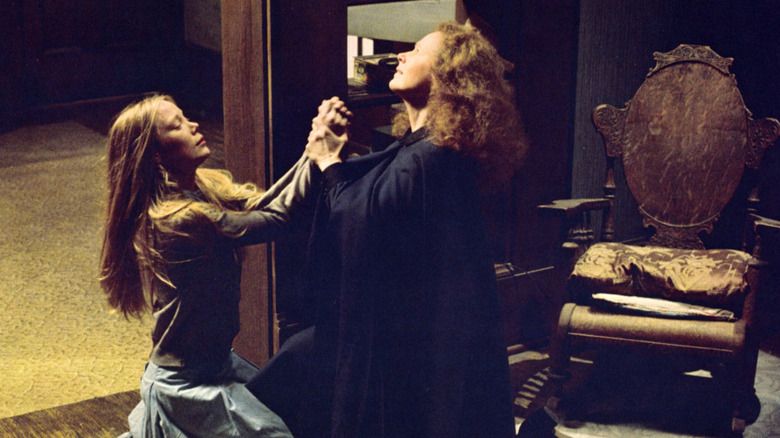 Margaret and Carrie White kneeling