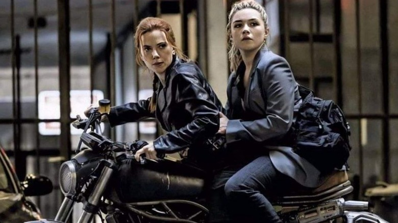 Scarlett Johansson and Florence Pugh in Black Widow