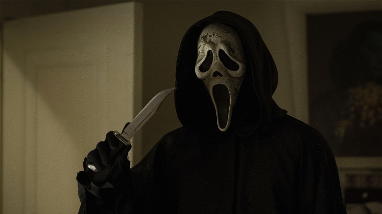 Ghostface holding knife