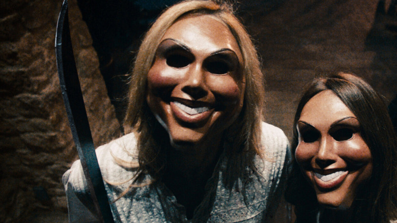 Killers wearing masks