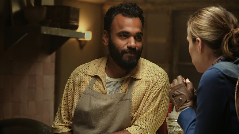 Andy McQueen, Betty Gilpin, Mrs. Davis