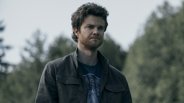 Jack Quaid as Hugh Campbell, giving eulogy in The Boys.