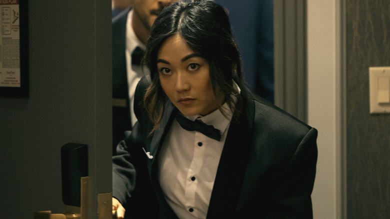 Kimiko dresses up as restaurant staff to go undercover in The Boys season 4