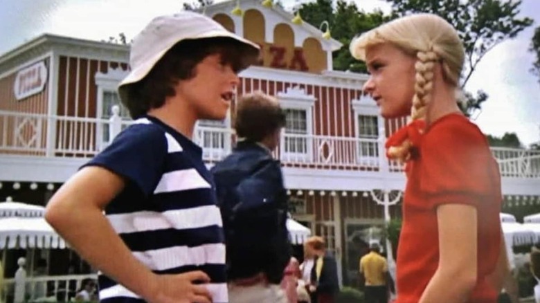 Bobby and Cindy Brady talking on Kings Island in The Brady Bunch
