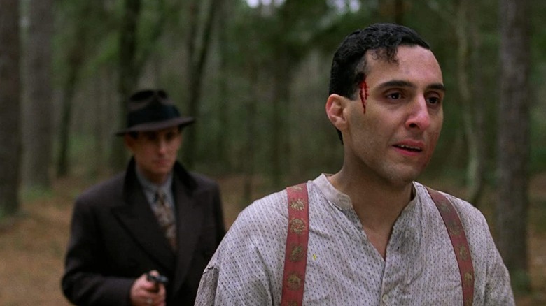 Gabriel Byrne and John Turturro in Miller's Crossing