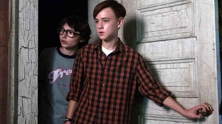 Jaeden Martell as Bill Denbrough and Finn Wolfhard as Richie Tozier in It
