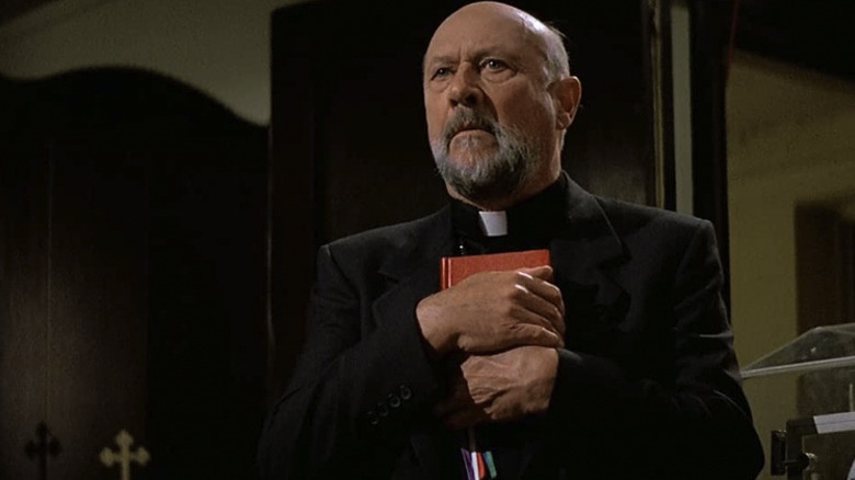 Donald Pleasence in Prince of Darkness
