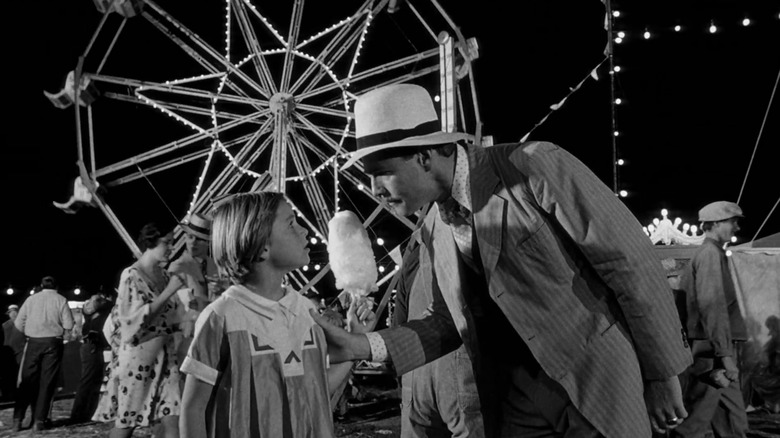 Paper Moon Carnival