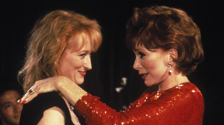 Meryl Streep and Shirley MacLaine in Postcards from the Edge