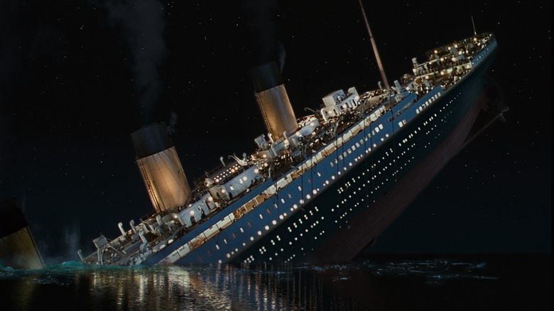 The boat tipped up and sinking into the ocean in Titanic