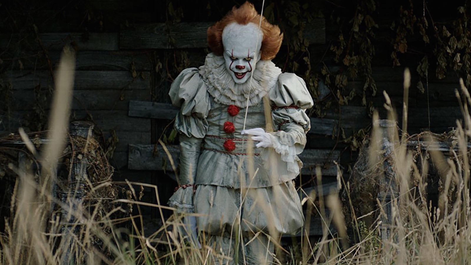 Who would win in a fight between true form Pennywise and true form