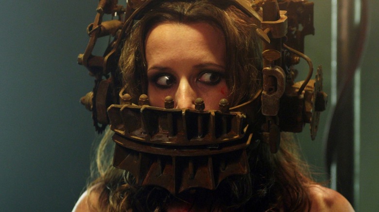 Amanda in reverse bear trap in Saw