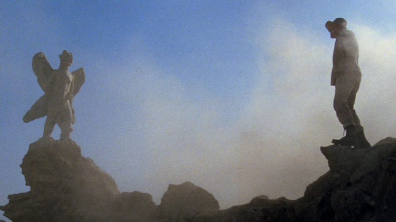 Merrin vs. Pazuzu in The Exorcist