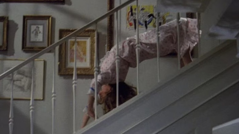 Spider walk scene