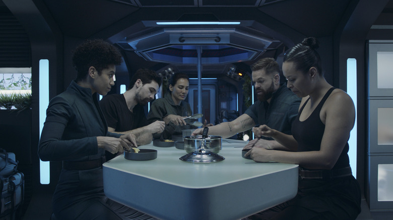 The Expanse Season 6 - Rocinante Crew Eating