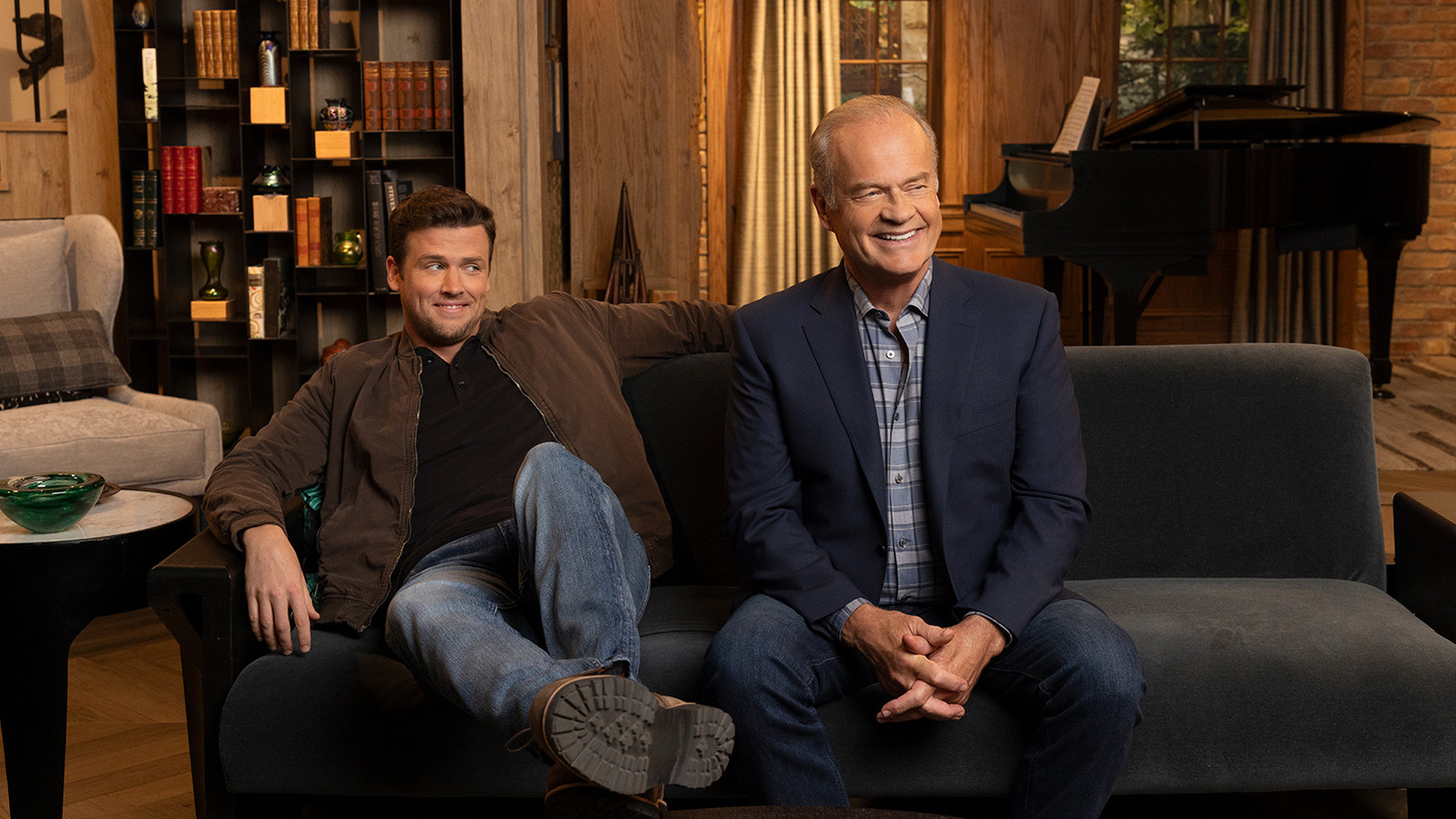 The Frasier Revival Finally Explains How The Good Doctor Went From Local Personality To National Star - Vimarsana News
