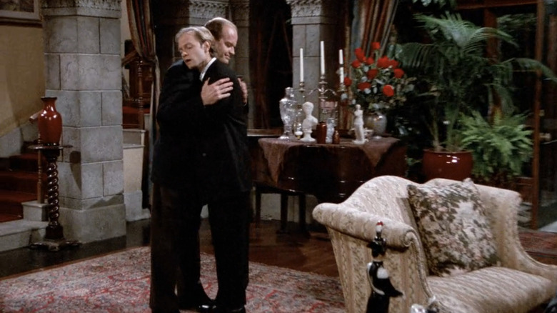 David Hyde Pierce's Niles Kelsey Grammer's Frasier in Frasier