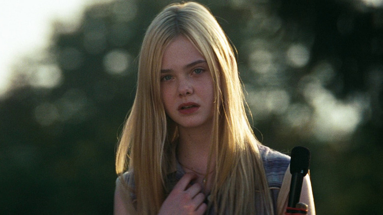 Elle Fanning Super 8