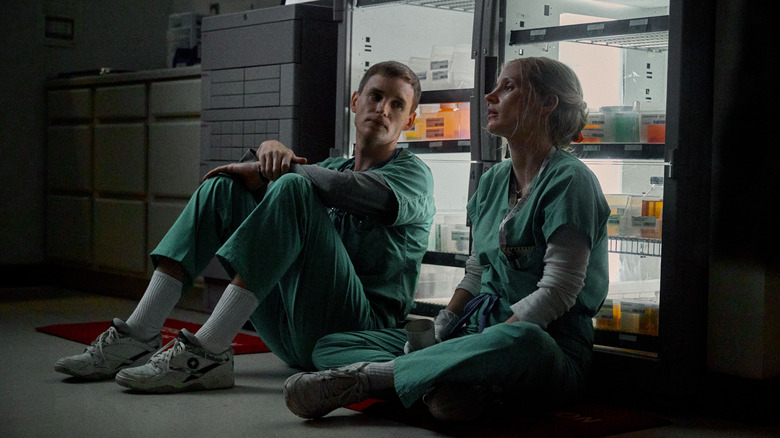 Eddie Redmayne and Jessica Chastain in The Good Nurse 