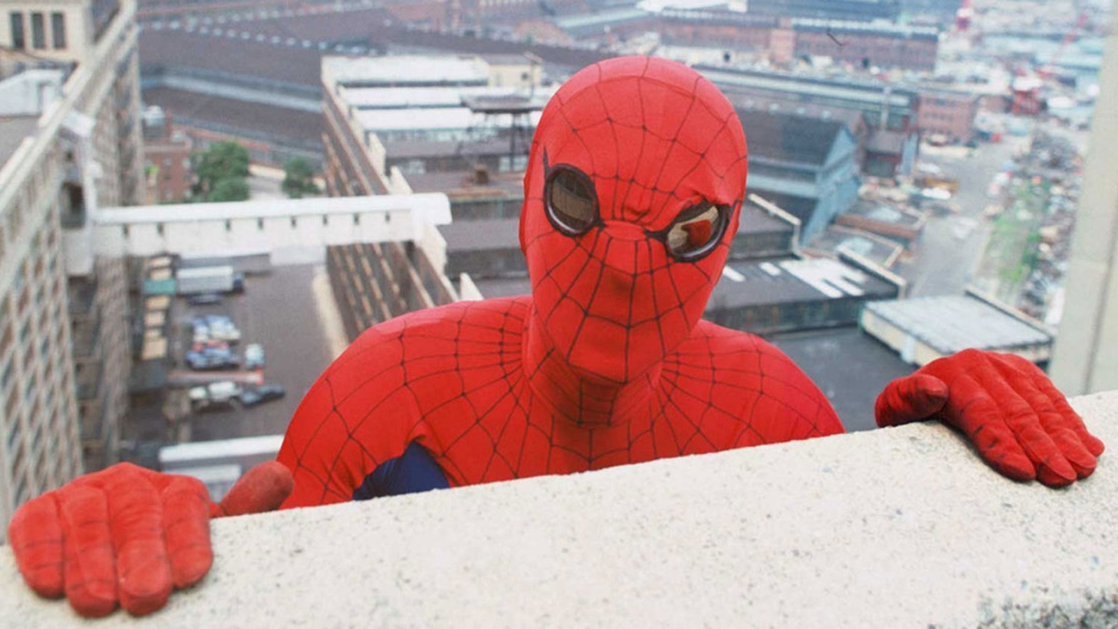 L’histoire des acteurs de Spider-Man en direct que le temps (et le Spider-Verse) a oublié