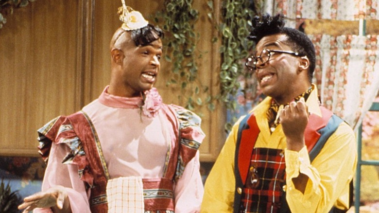 Blaine and Antoine in the kitchen on In Living Color