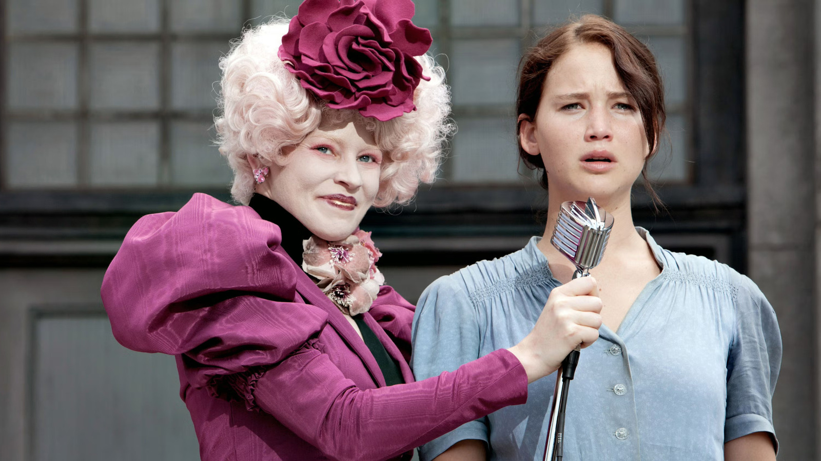 De hongerspelenfout die Elizabeth Banks boos maakte op Jennifer Lawrence