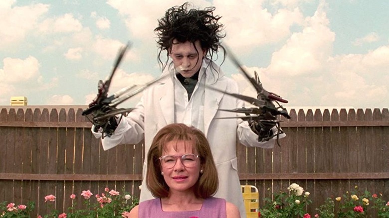 Depp Dianne Wiest Edward Scissorhands