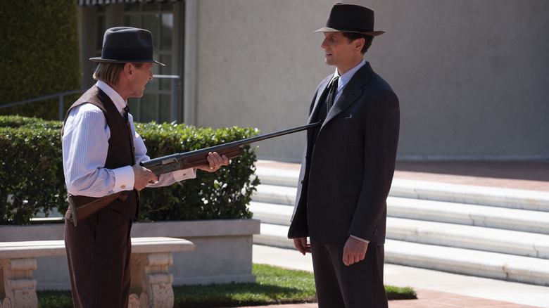 Perry Mason gun in chest