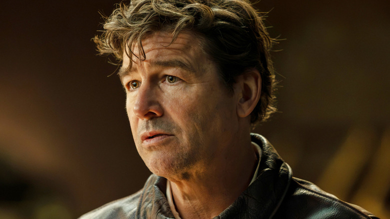 Kyle Chandler's Hal Jordan is seen in closeup in Lanterns