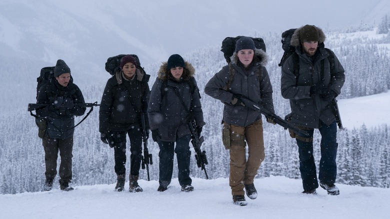 Meni Norra Mel Abby and Owen in the snow in the last of us 2 season