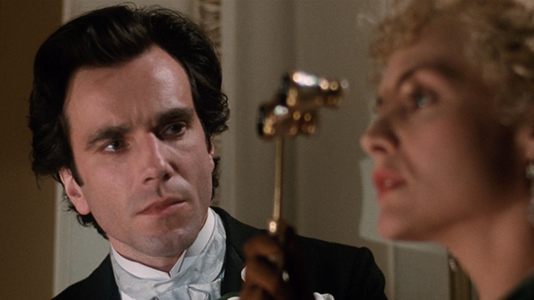 Daniel Day-Lewis and Michelle Pfeiffer Age of Innocence