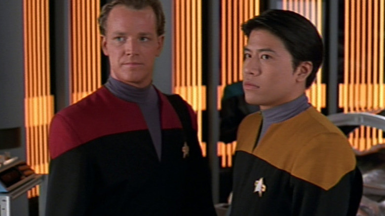Star Trek: Voyager's Tom Paris and Harry Kim look stern in sickbay