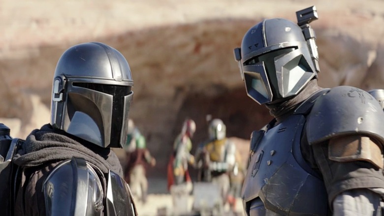 Din and Paz in The Mandalorian season 3
