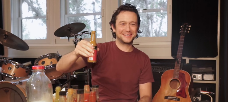 Joseph Gordon-Levitt Does Hot Ones