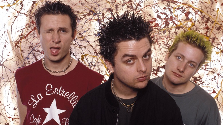 Photo of Green Day (L-R: Mike Dirnt, Billie Joe Armstrong, and Tre Cool) taken in the 1990s
