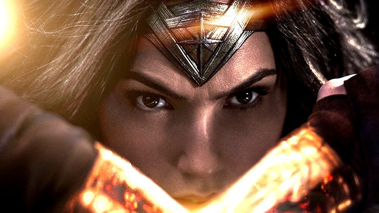 Wonder Woman raises bracelets Batman v Superman