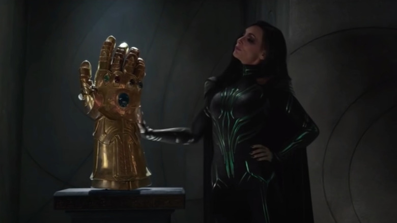 Hela knocking over Infinity Gauntlet
