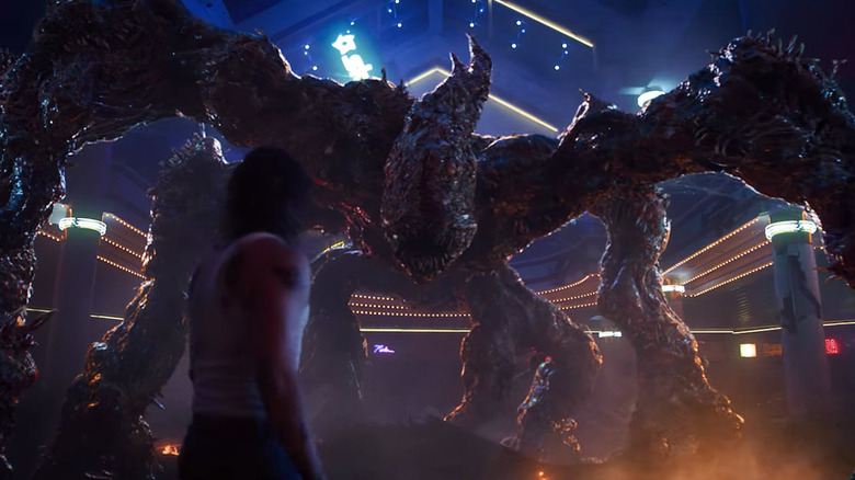 Billy fights the Flayed in "Stranger Things"