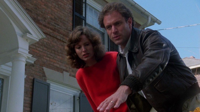 A couple finds a killer slug in Slugs