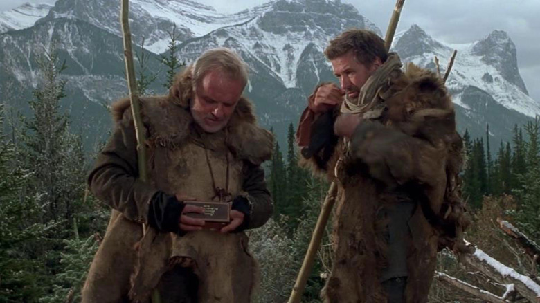 Alec Baldwin and Anthony Hopkins in The Edge