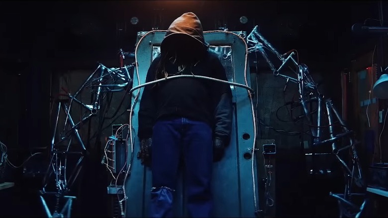 Chris' body hooked up to Vicaria's resurrection machine