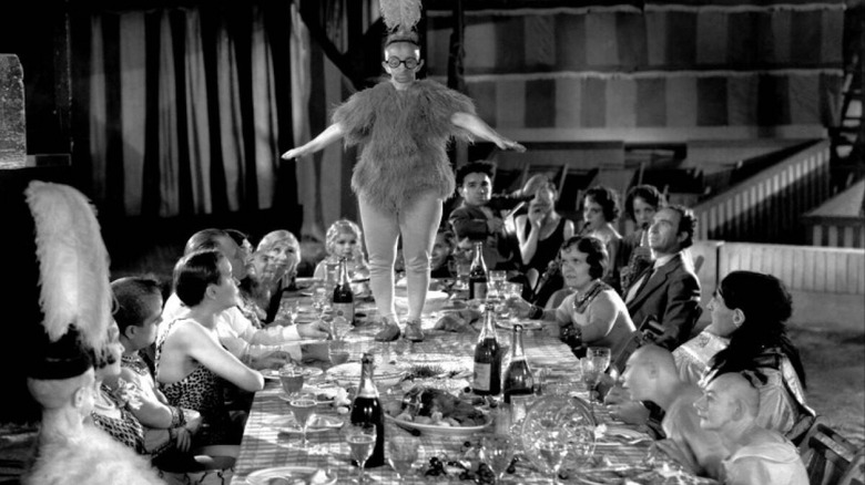 One of us scene from Freaks